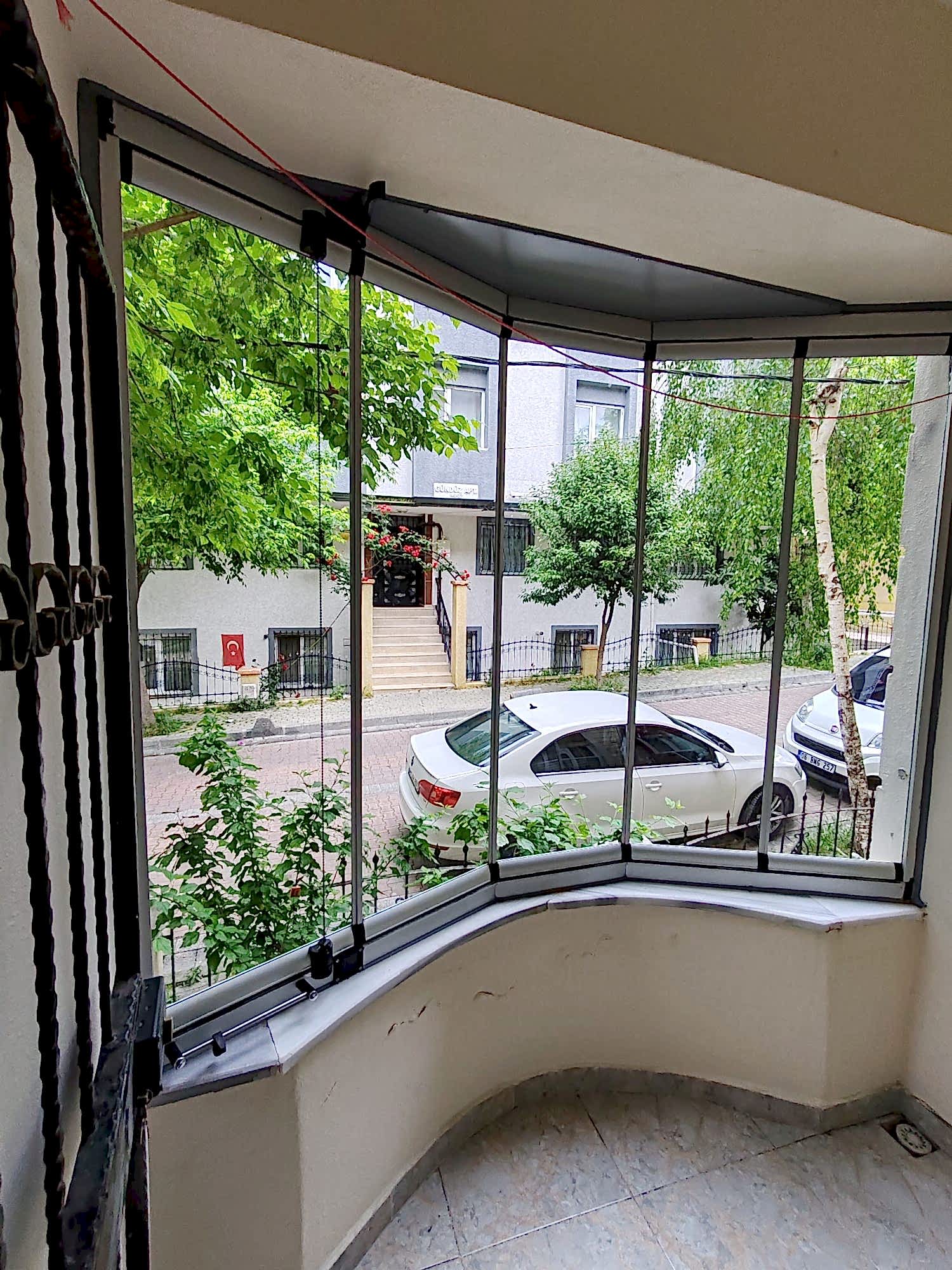 Katlanır Cam Balkon